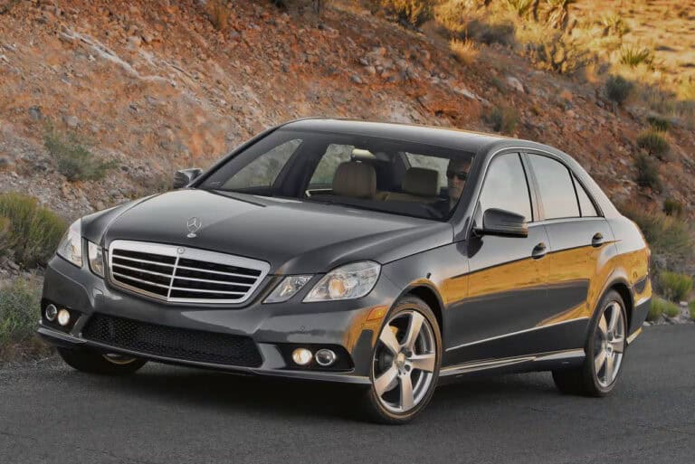 09 USF Mercedes Benz E350 10 14 Fondo 4