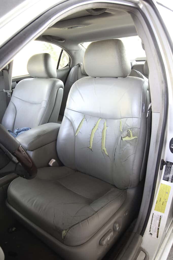 17 USF Lexus ES300 2004 Top Bottom 2