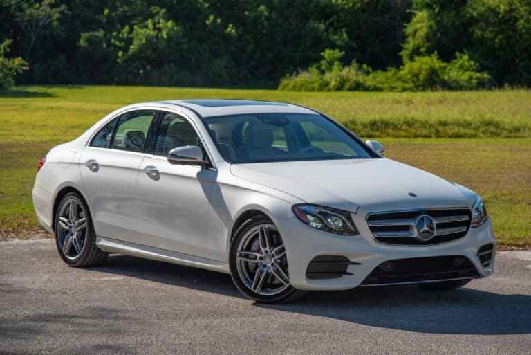 06 USF Mercedes Benz E300 2017 principal